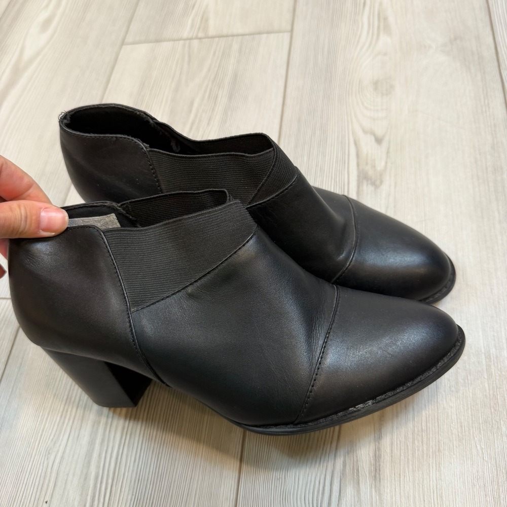 Vionic Point Black Leather Ankle Booties Orthaheel Block Heel TVW4151 Womens 8.5 - Picture 6 of 11